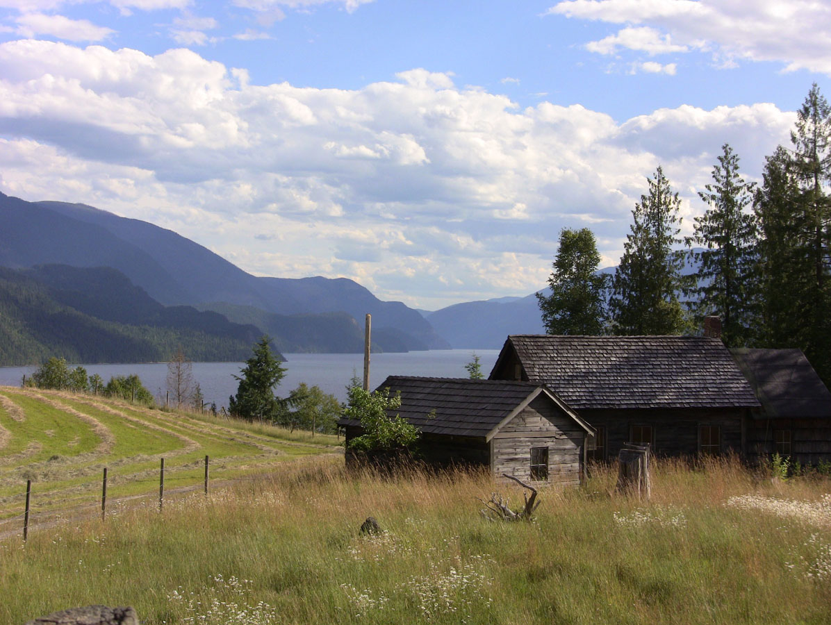 Cabins On The Lake Photo By Tom Perry Slocan Valley British