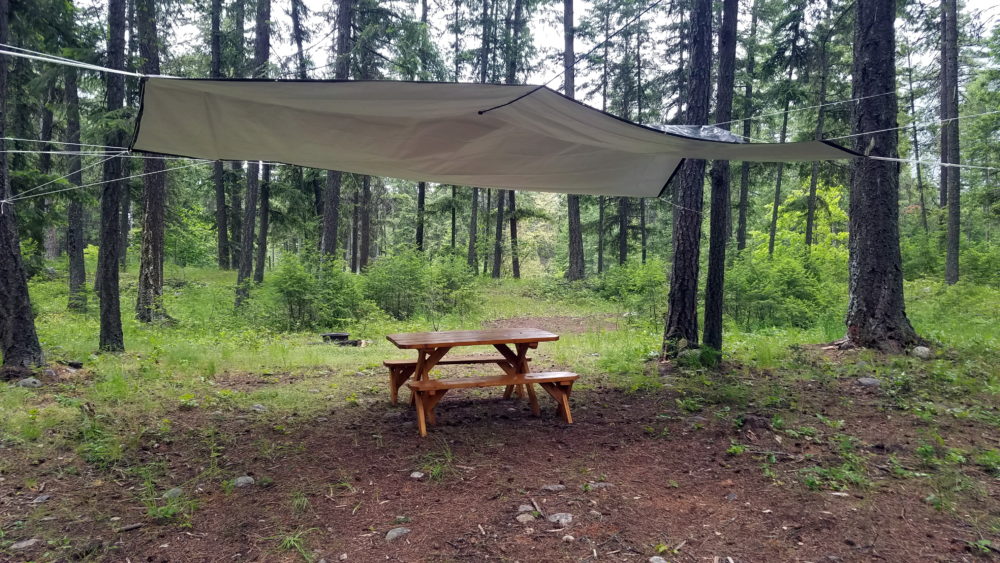 rain sheltered picnic table